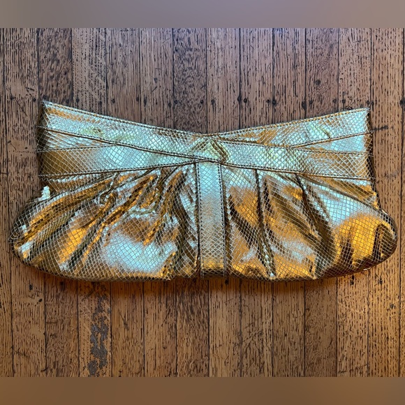 Antoinette Lee Vita Clutch Gold - Picture 2 of 8